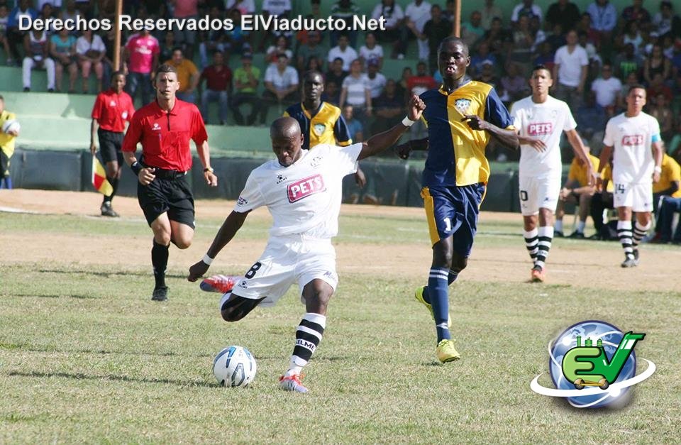 Moca FC gana primer juego frente a O&M con un gol de Boucicout en el Bragaña García